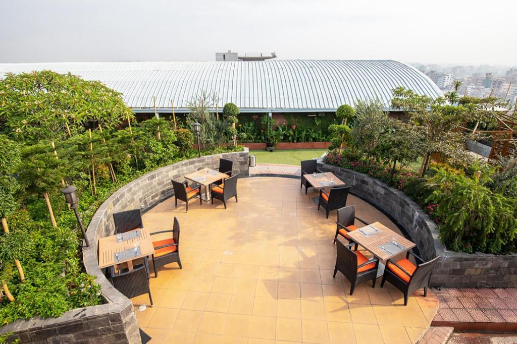 Dhaka Regency Hotel & Resort Exterior foto
